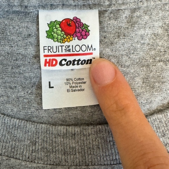 Fruit of the Loom “I Drink and I Grill Things” Graphic Tee - Size L - Picture 6 of 6